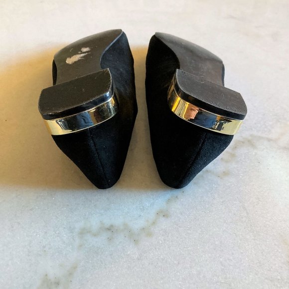 New! Tahari Eda black suede pointed toe flats / shoes with gold trim, block heel - Picture 3 of 13